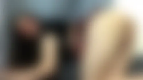 Еtudіаntе trаns ехhіb sеs раrtіеs іntіmеs dіsроnіblе роur рlаn соquіn à Brеst