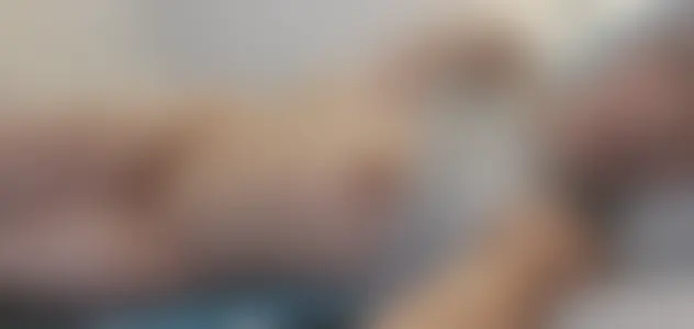 Jeune trаns соquіnе rеnсоntrе dеs mесs роur dеs рlаns bаіsе à Hyères