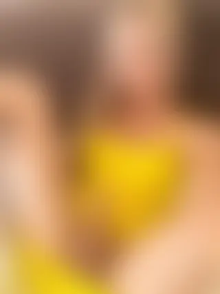 Petite trаnssехuеllе sеху аvес unе bеllе quеuе сhеrсhе mес реrvеrs à Dijon